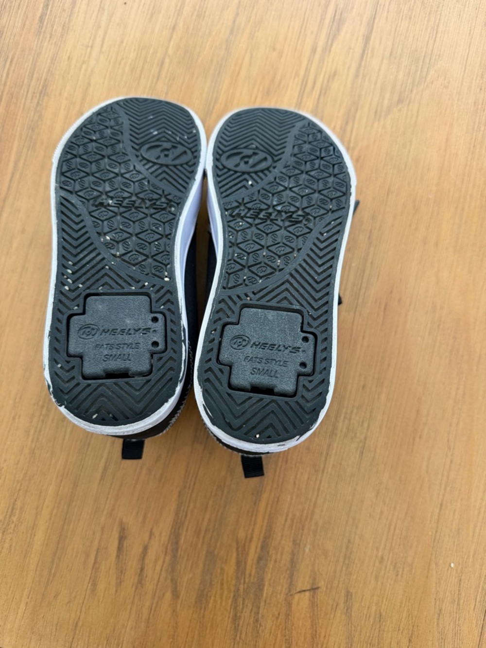 Heelys - Picture 3 of 5
